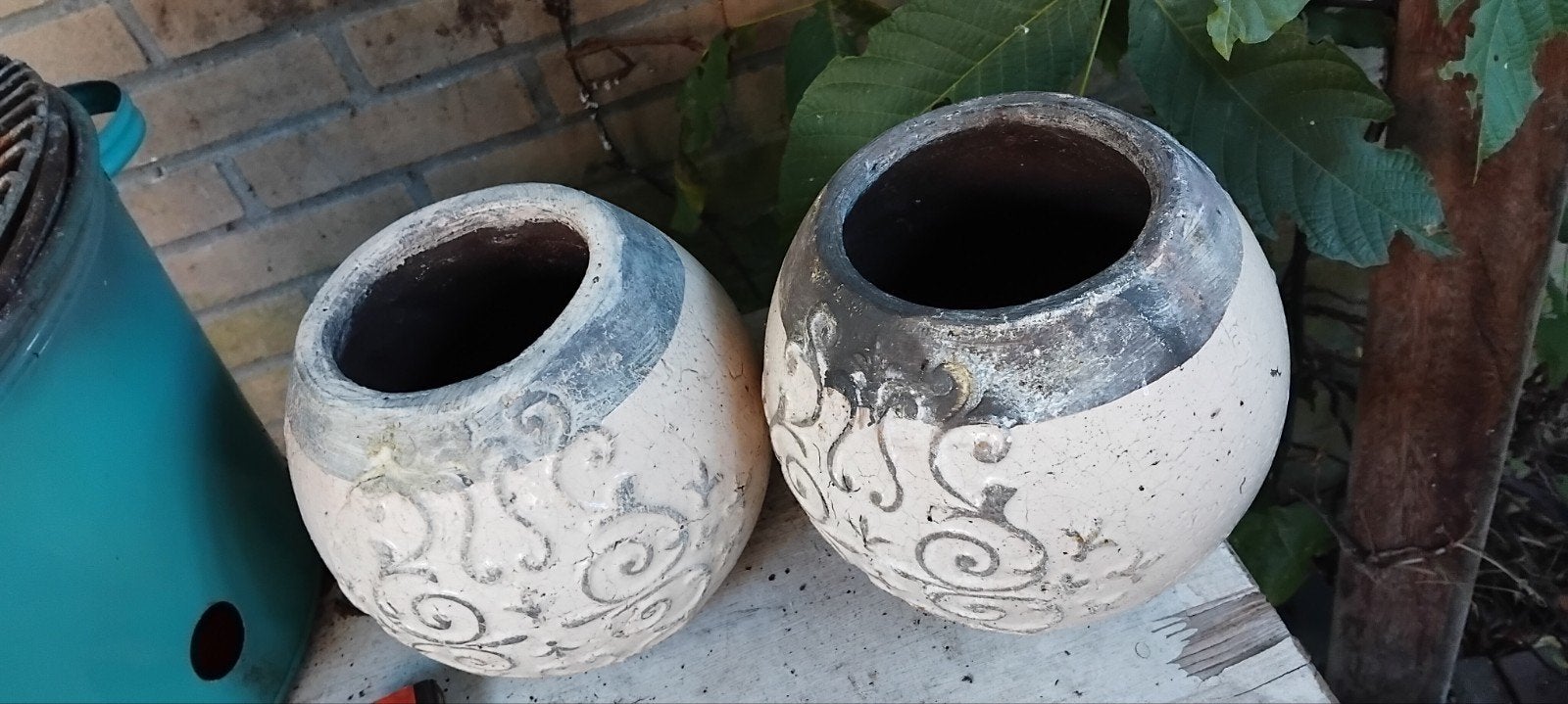 Set van 2 decoratieve bloempotten, rond, voor tuin/balkon, Gebruikt, Minder dan 60 cm, Rond, Ophalen of Verzenden