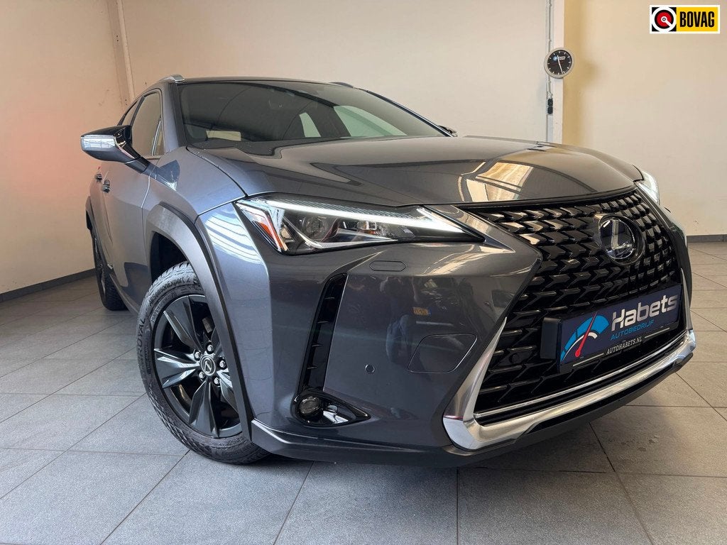 Lexus UX 250h Luxury Line / Stoelverw/Keyless/ACC/Led/Leder/, Auto's, Gebruikt, 4 cilinders, Automatische klimaatregeling, Bedrijf