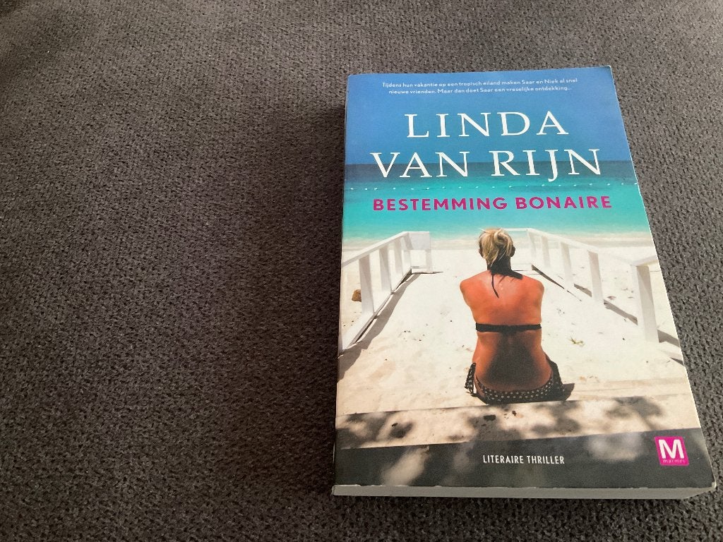 Bestemming Bonaire, Linda van Rijn, Ophalen of Verzenden, Zo goed als nieuw, Nederland