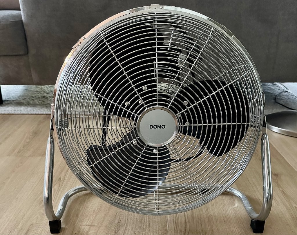 Domo Vloerventilator - Krachtige en Stijlvolle Koeling, Ophalen, Gebruikt, Vloerventilator