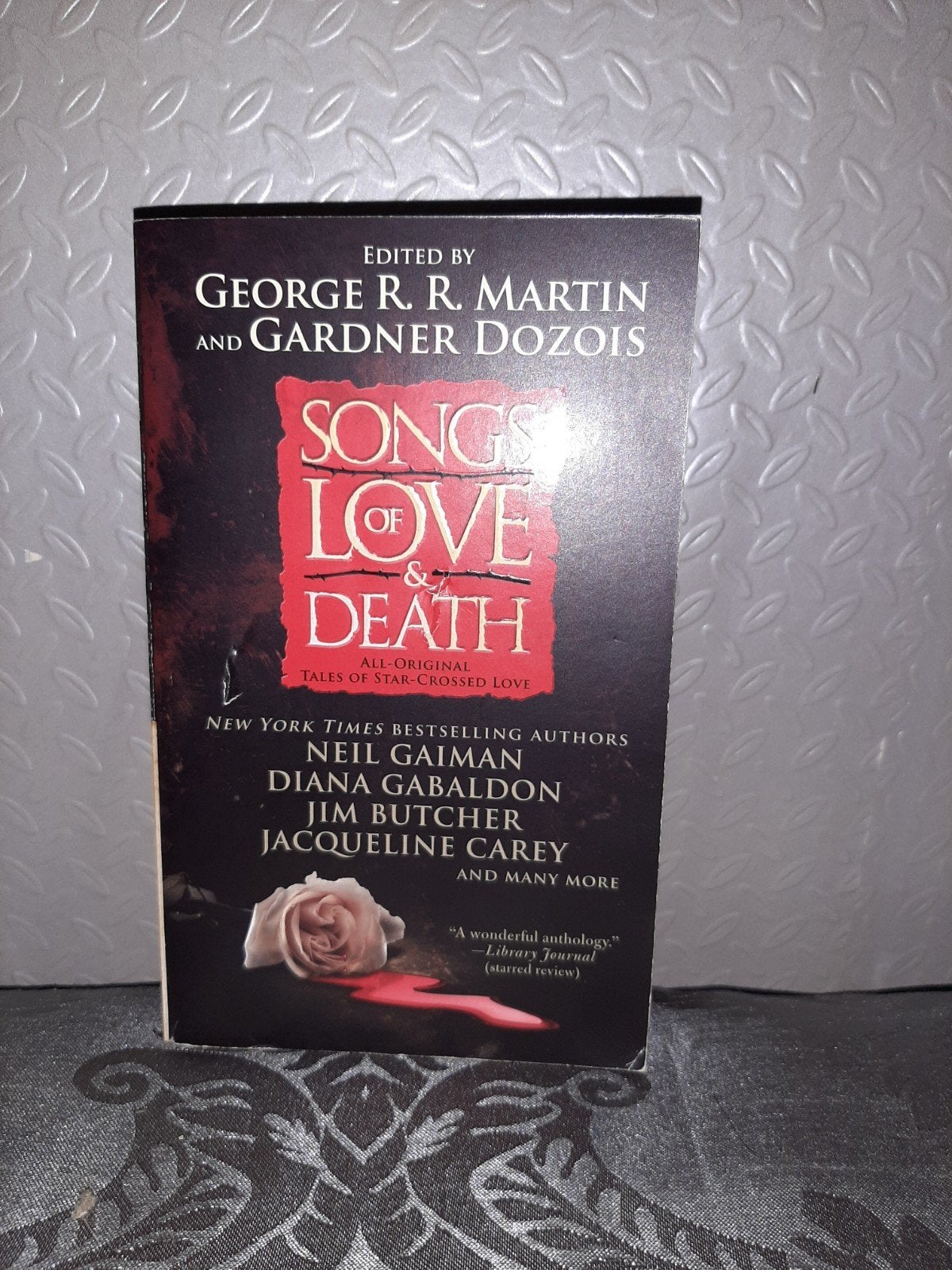 Songs of Love & Death - George R.R. Martin & Gardner Dozois, Boeken, Ophalen of Verzenden, Zo goed als nieuw, George R.R. Martin, Gardner Dozois