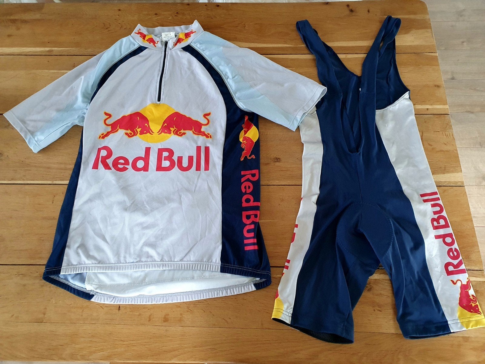 Red Bull fiets kleding maat L, Gebruikt, Heren, Ophalen of Verzenden, Bovenkleding