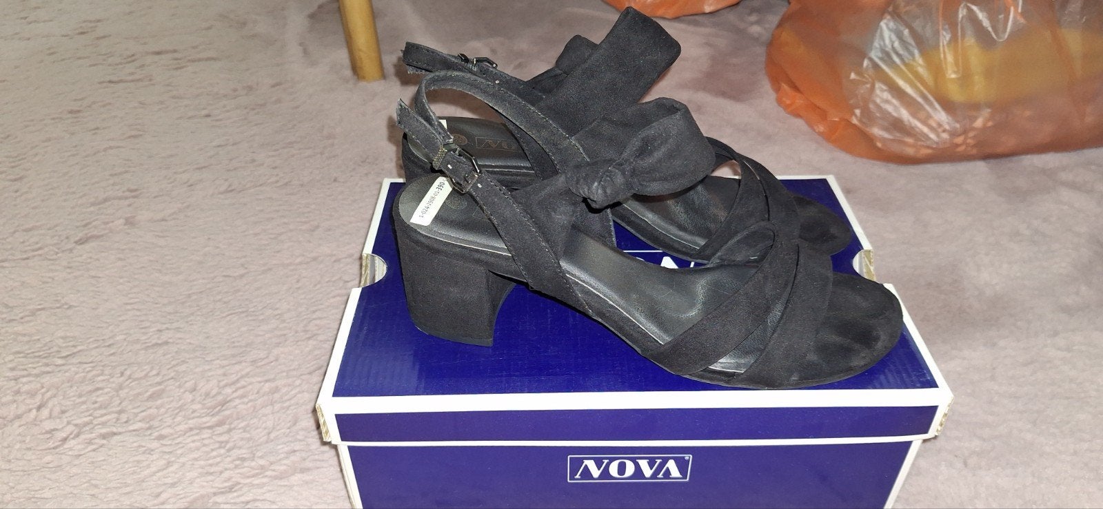 Zwarte Nova sandalen met blokhak - Maat 39, Kleding | Dames, Schoenen, Zwart, Nova, Zo goed als nieuw, Sandalen of Muiltjes