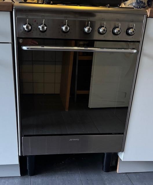 Gasfornuis met elektrische oven SMEG, Witgoed en Apparatuur, Fornuizen, Ophalen, Gebruikt, Hete lucht, 60 cm of meer