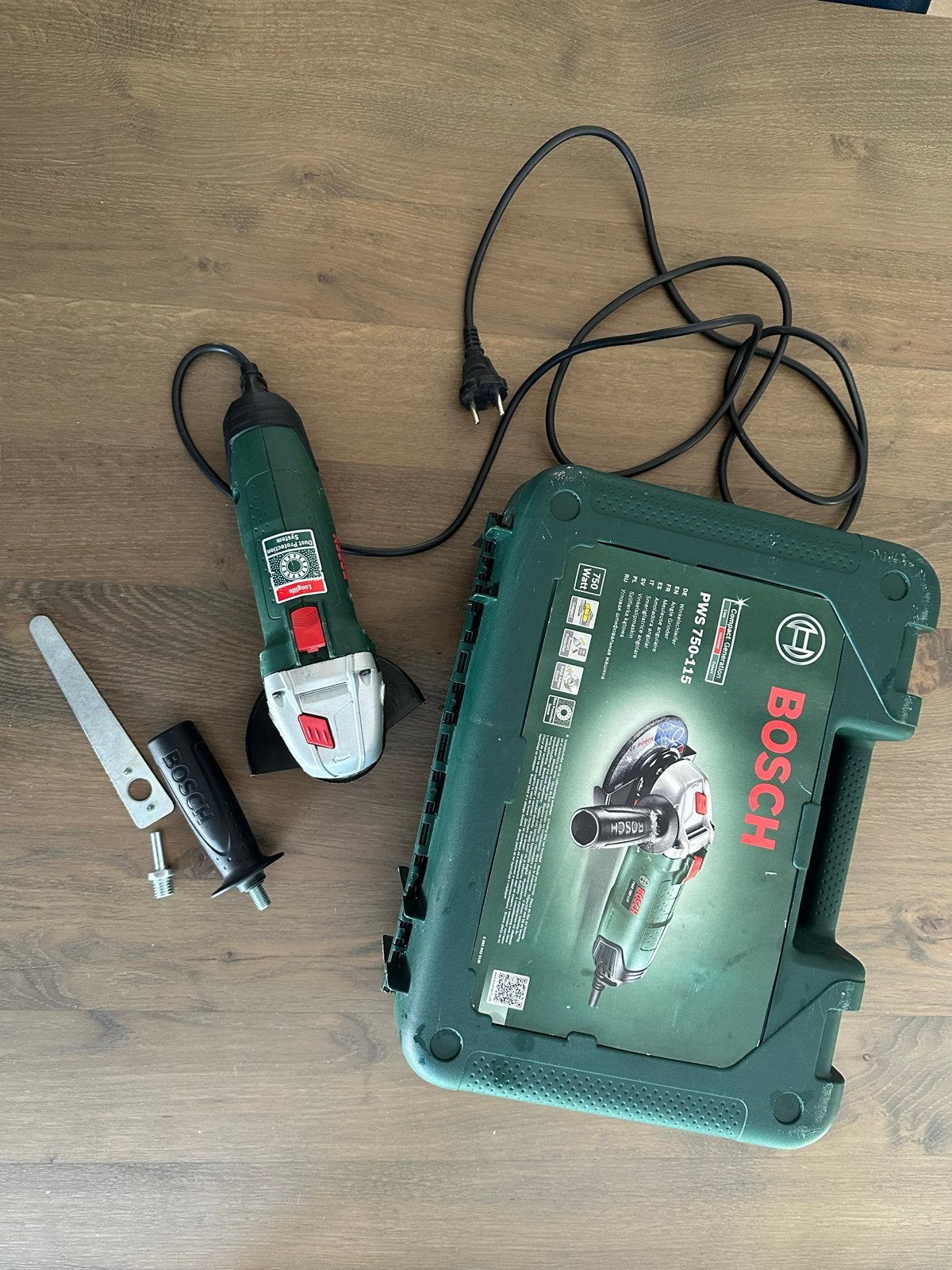 Bosch PWS 750-115 Haakse Slijper met Koffer, Ophalen of Verzenden, Gebruikt, Haakse slijper, Bosch