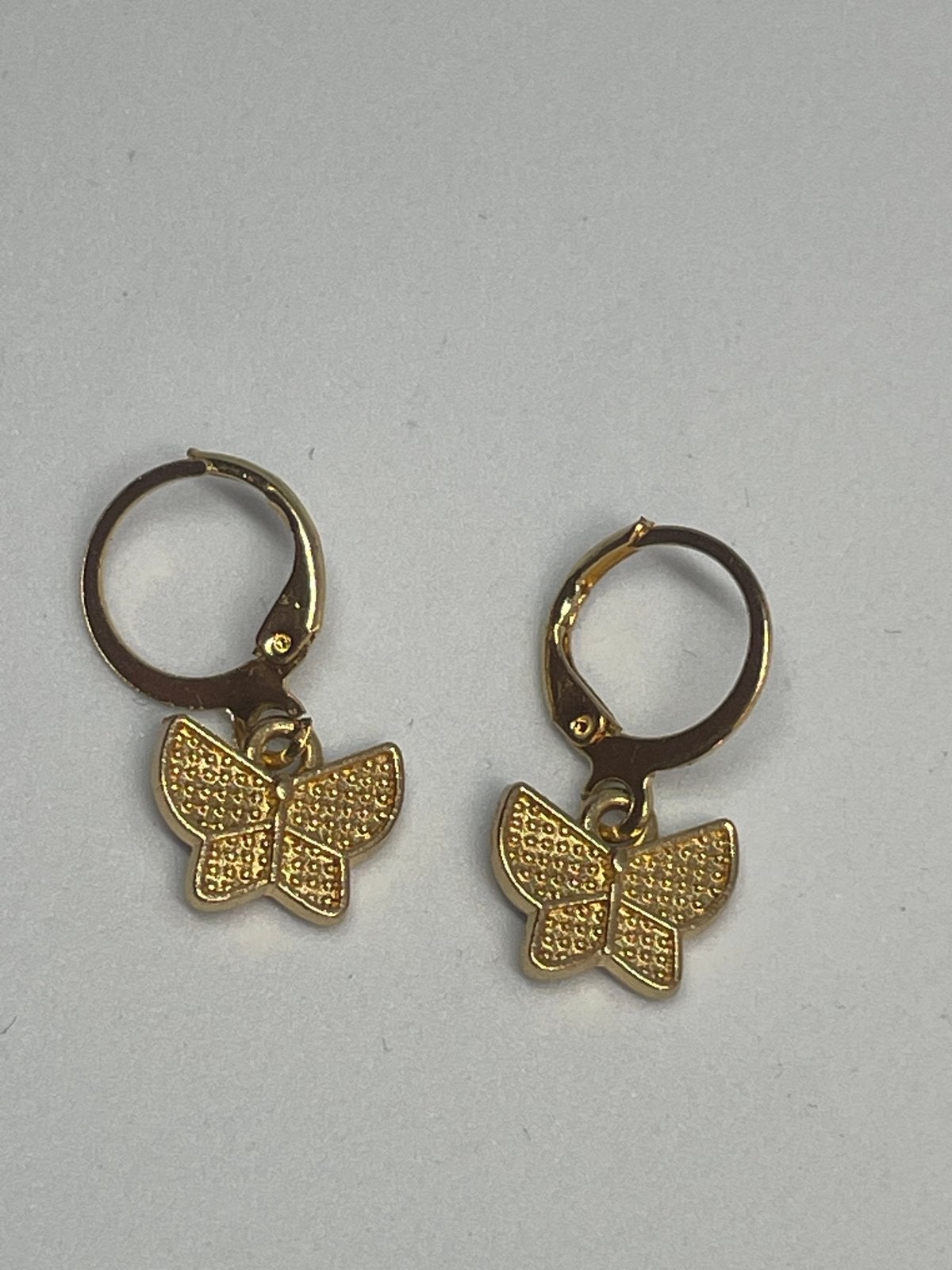 Gouden vlinder oorbellen, Overige materialen, Hangers, Ophalen of Verzenden, Zo goed als nieuw