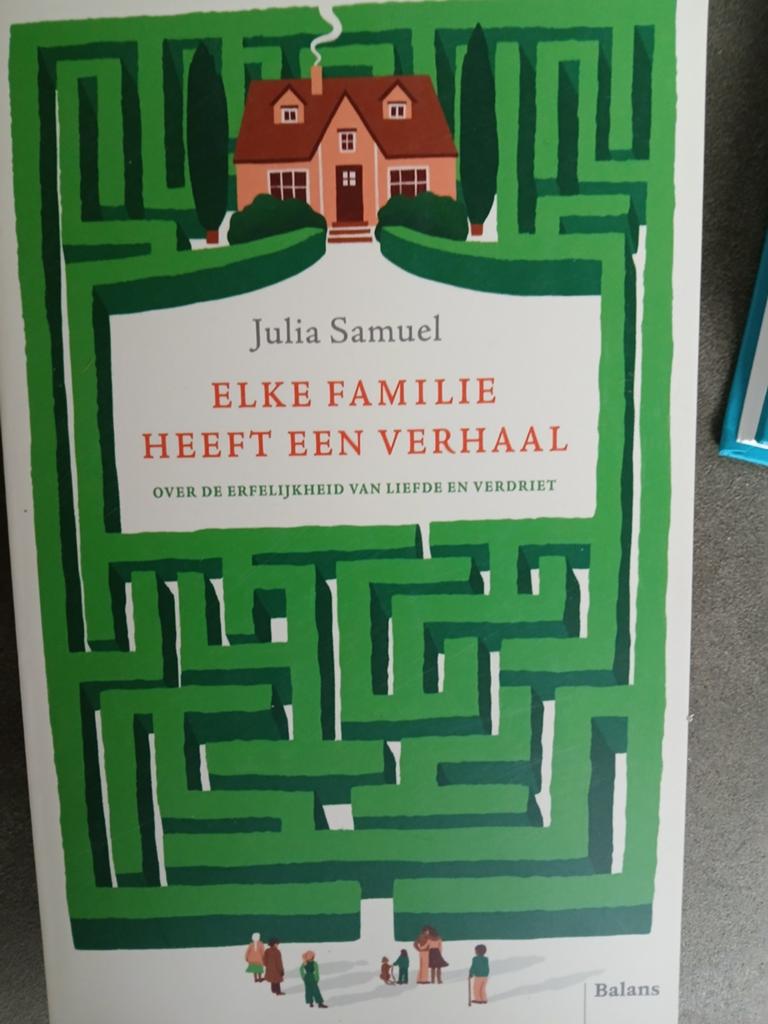 Elke familie  heeft een verhaal-Julia Samuel, Ophalen of Verzenden, Gelezen, Ontwikkelingspsychologie