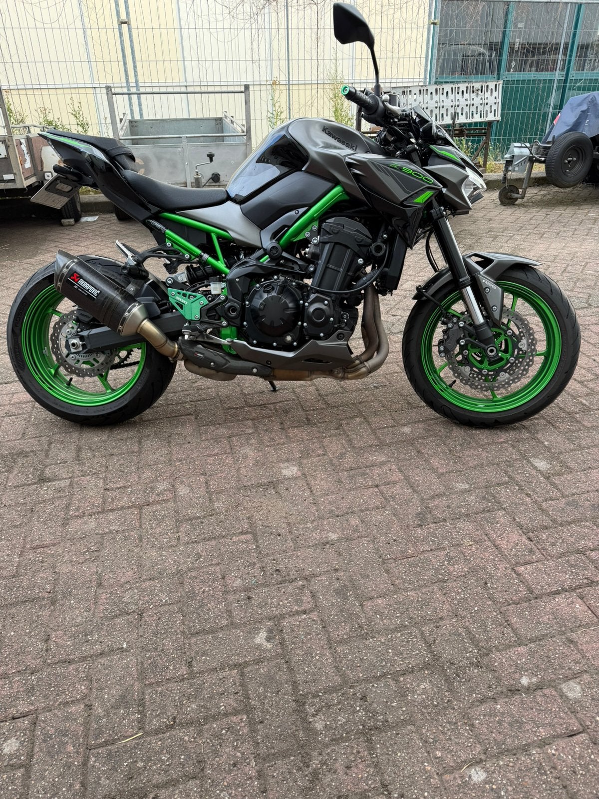 Kawasaki Z900, 2023, Akrapovic, 92KW, abs, tractioncontrol, 4 cilinders, Motorrijbewijs A, 948 cc, Particulier