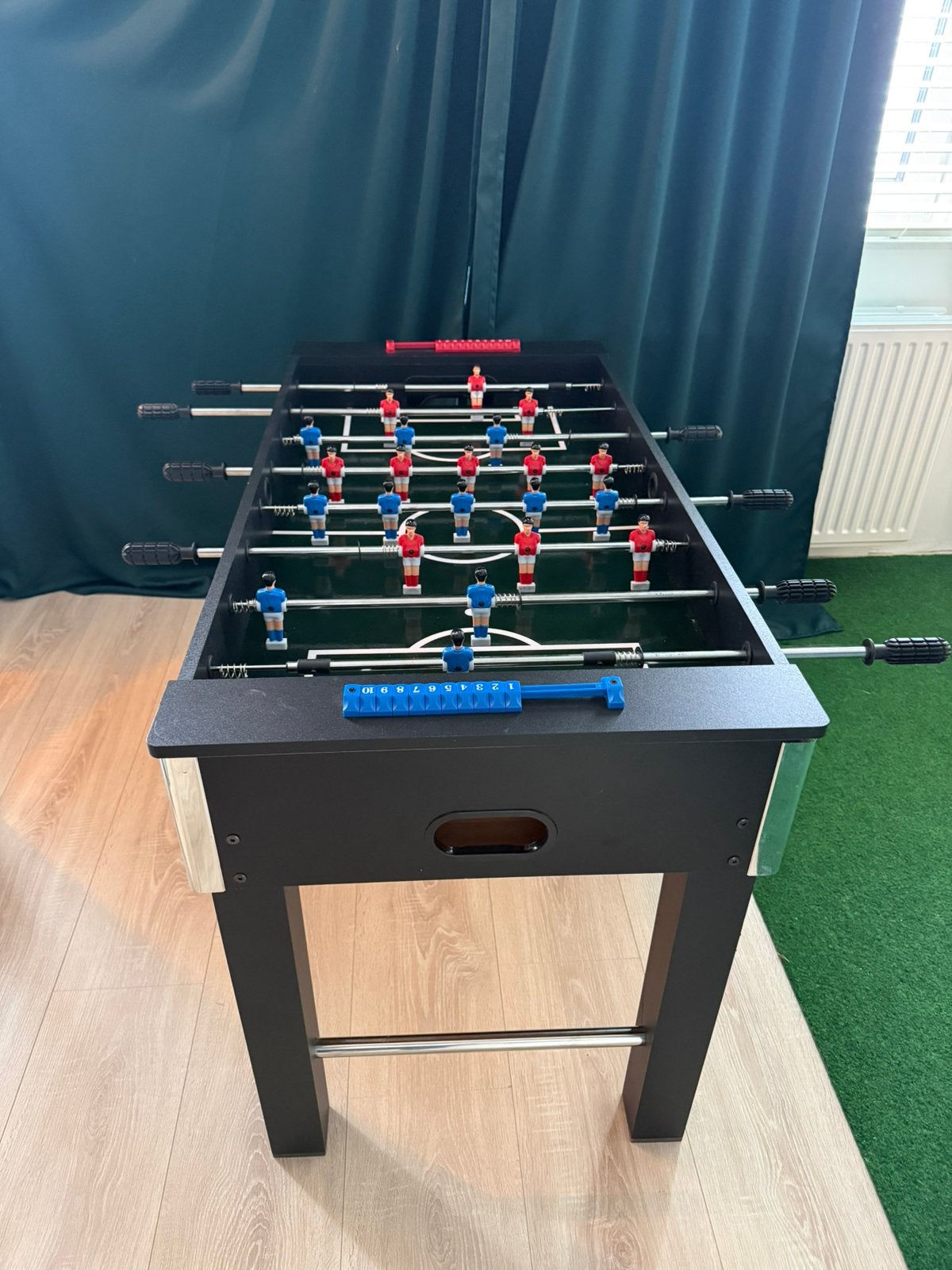 Voetbaltafel Pegasi, Ophalen, Zo goed als nieuw