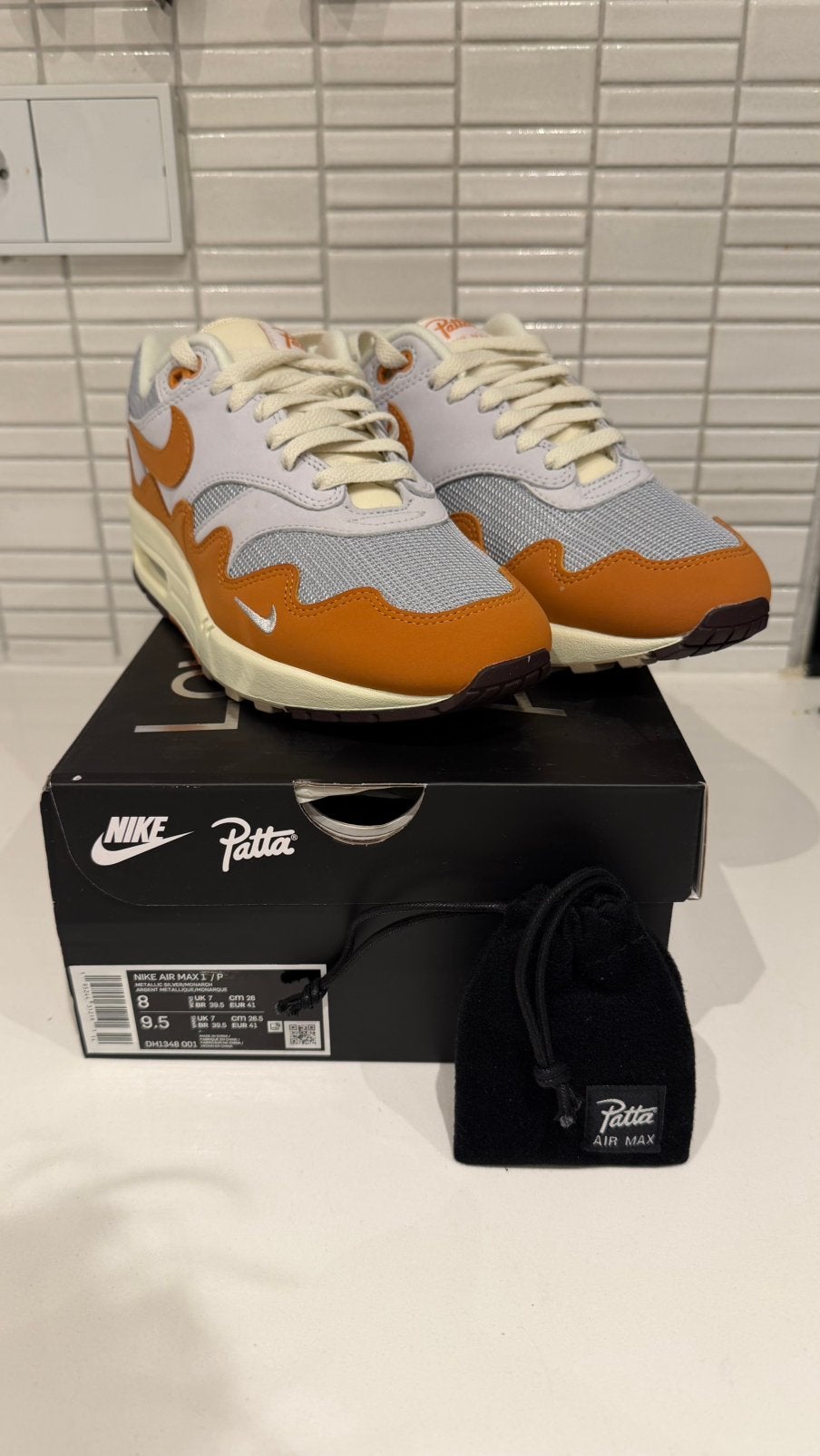 Nike Air Max 1 Patta Monarch maat 41, Ophalen, Overige kleuren, Nieuw, Sneakers of Gympen