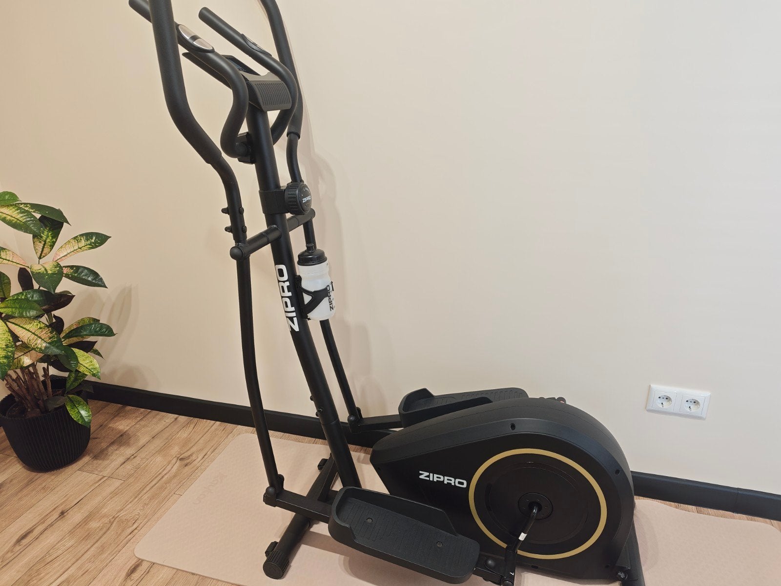 Nieuwe Zipro Crosstrainer, Ophalen, Benen, Nieuw, Crosstrainer
