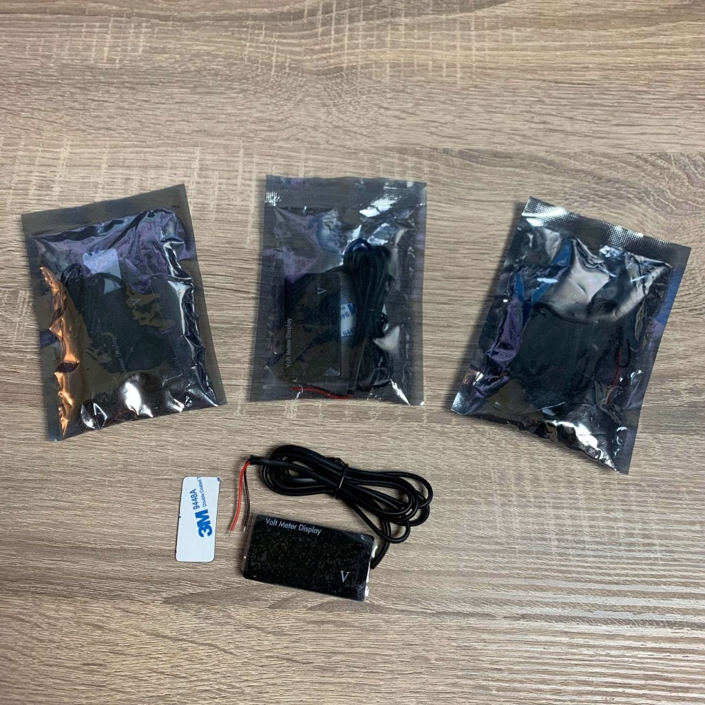 Voltmeter 12v universeel (scooter/motor), Info@jynkx.com, Nieuw, Ophalen of Verzenden, Piazza 99