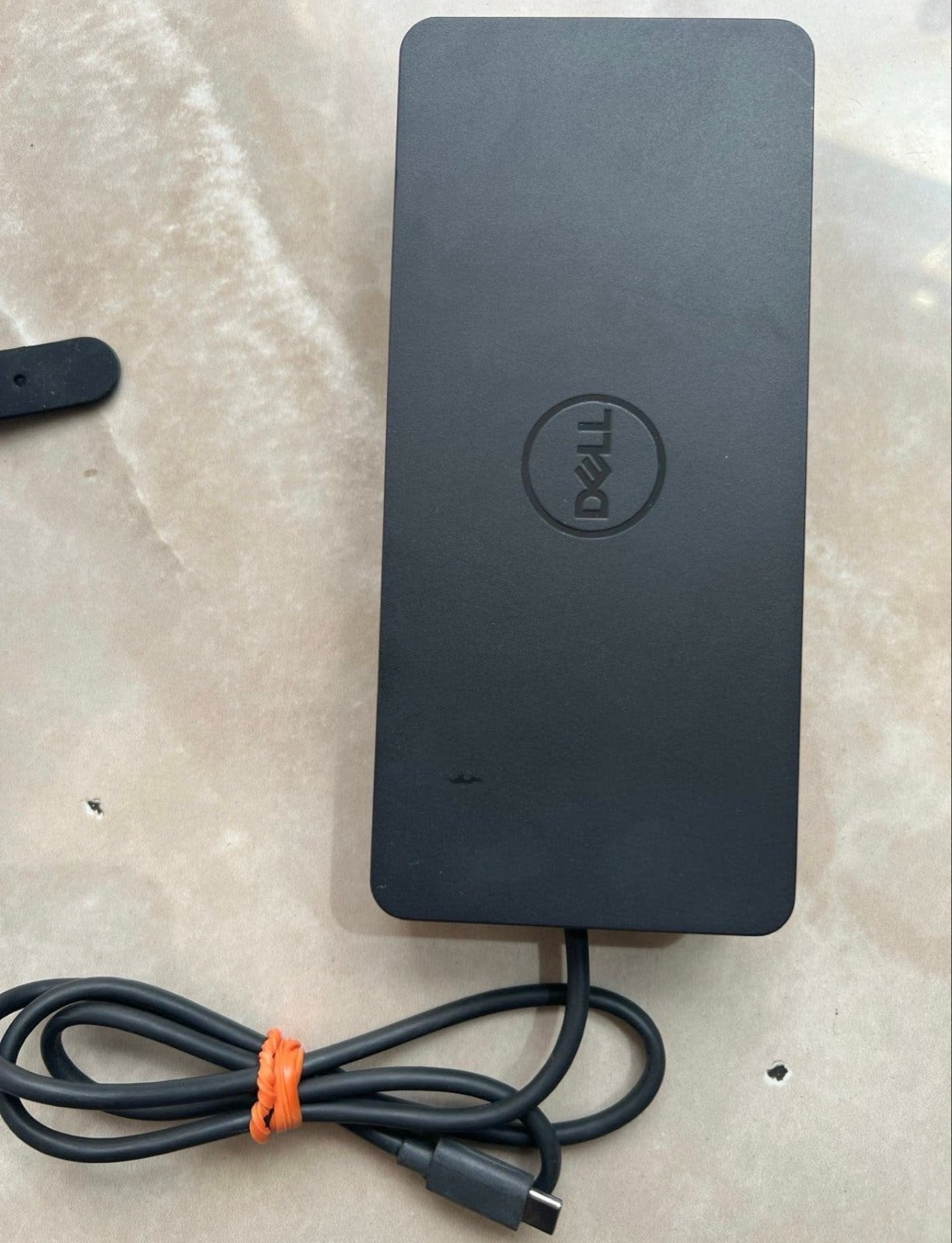 Dell Universal Dock D6000 Docking Station met 130W adapter, Ophalen, Zo goed als nieuw, Docking station, Laptop