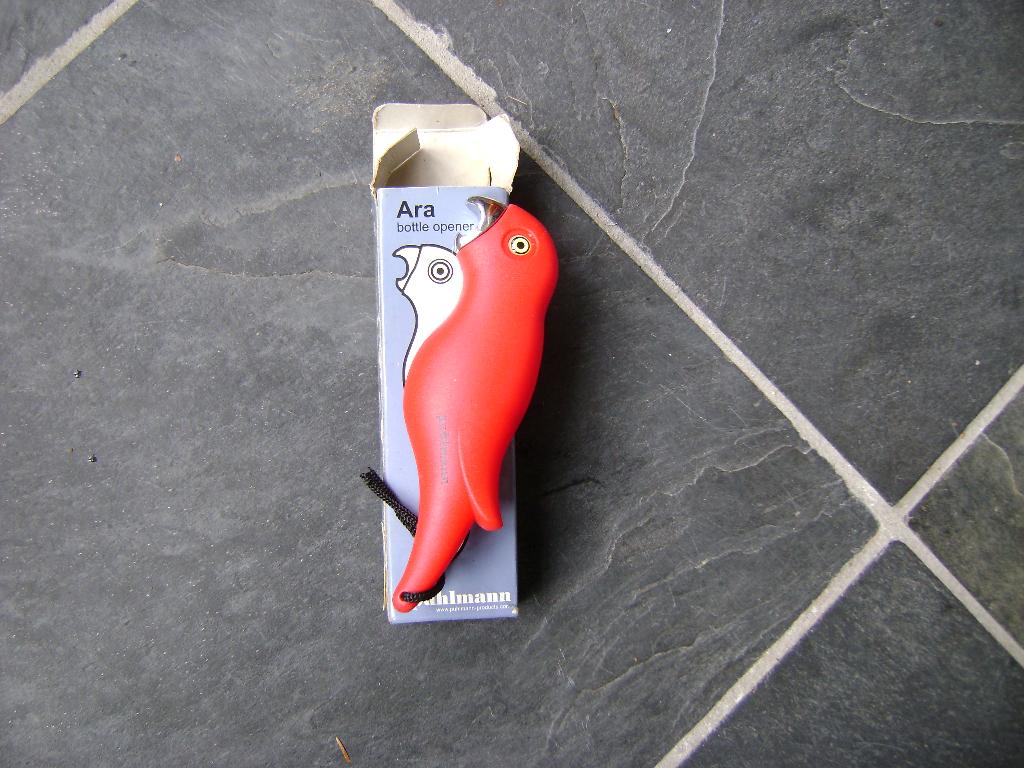 flessenopener - ARA - merk Puhlmann, Ophalen of Verzenden, Nieuw, Rood