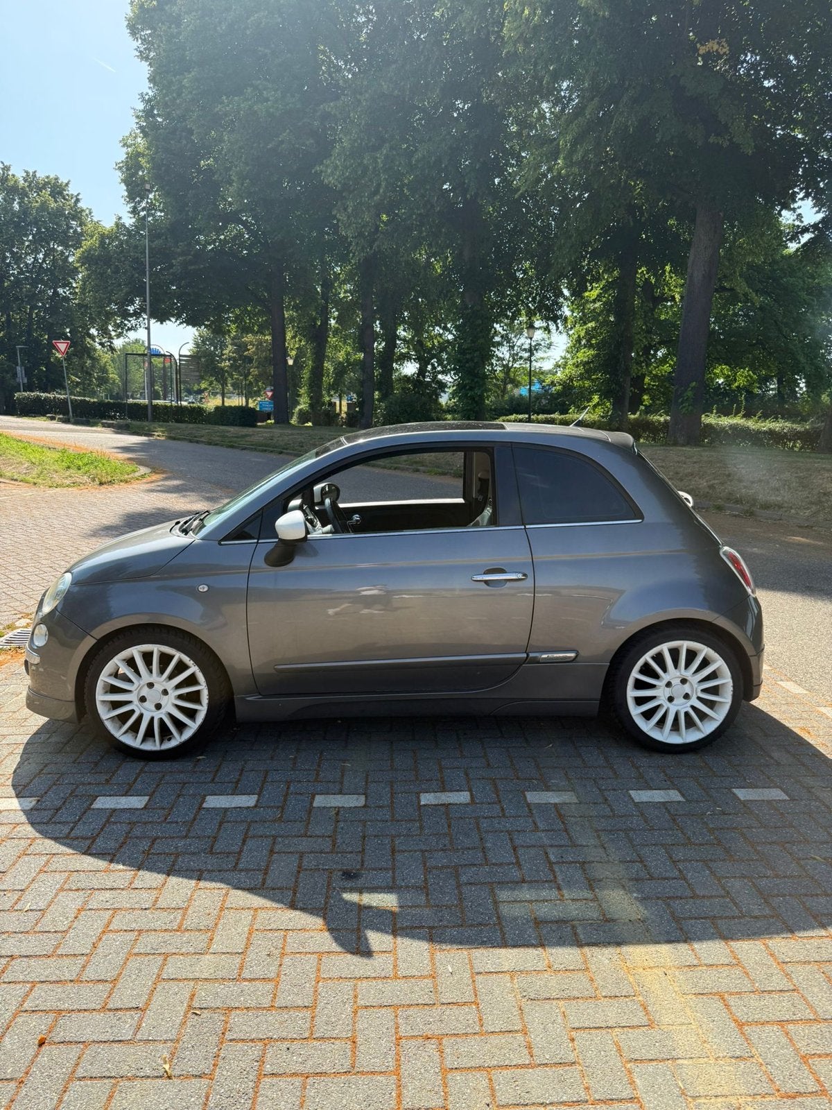 Fiat 500 1.2 C 2009 Grijs abarth uitgevoerd, 1242 cc, 4 cilinders, 840 kg, Handgeschakeld