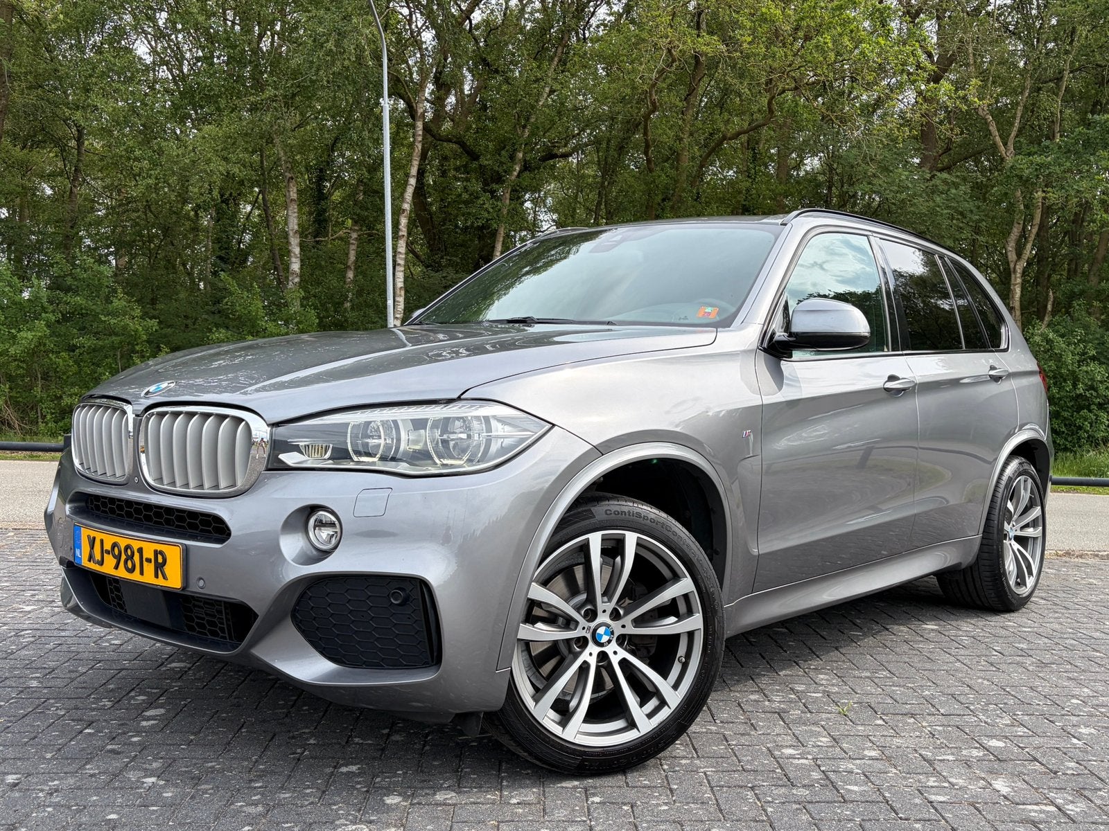 BMW X5 40D xDrive High Executive. Uniek, Automaat, 2993 cc, 255 €/maand, Lichtsensor
