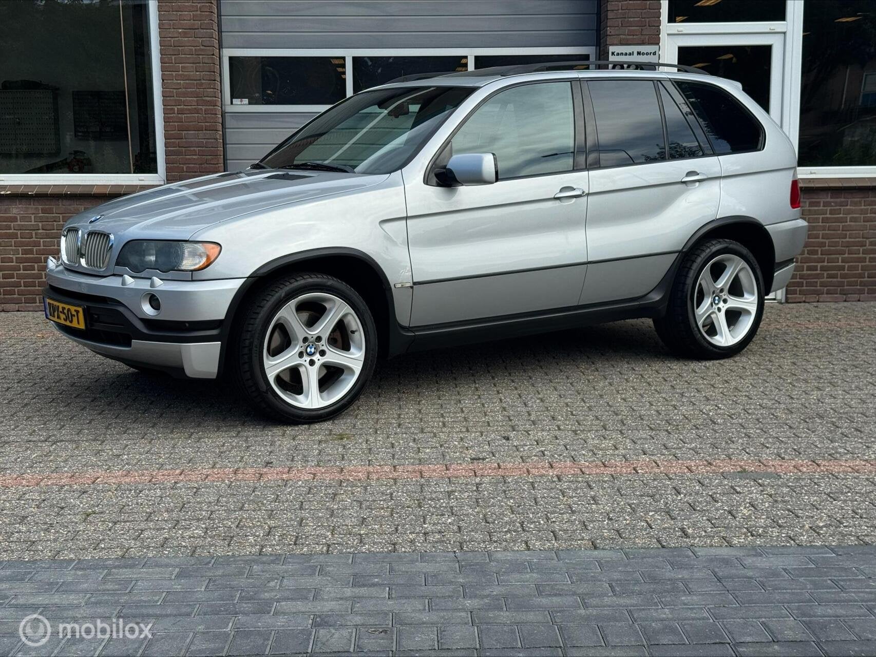 BMW X5 4.6is AUT LEDER/SCH.DAK/ECC-AIRCO, Auto's, Automaat, Gebruikt, 347 pk, Leder