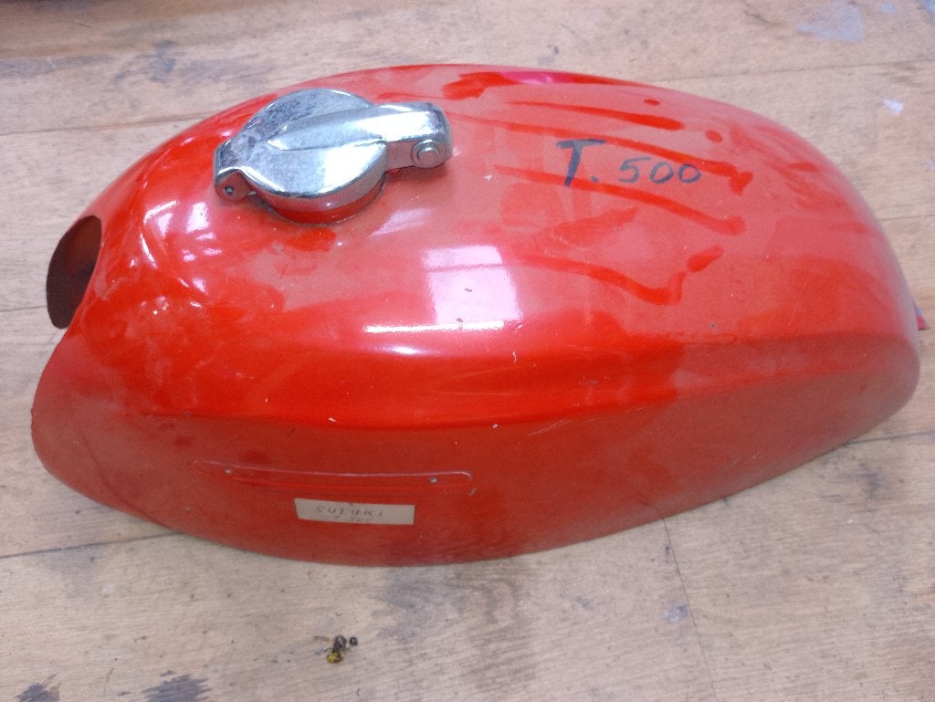 Tanks Suzuki T500, Ducati 125, Puch en XT500, Motoren, Ophalen, Gebruikt
