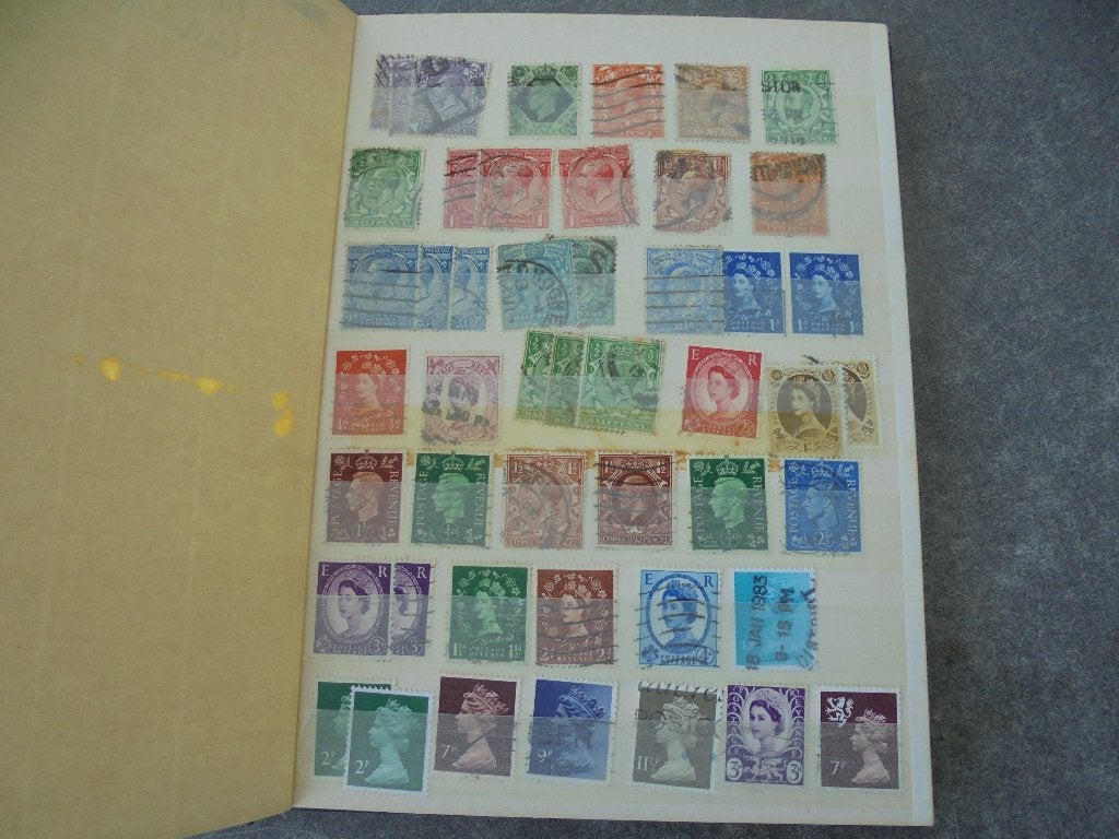 Engeland.  4 in 1 KOOP.  3 kl boeken en 1 map DIVERSEN, LEUK, Postzegels en Munten, Ophalen of Verzenden, Buitenland