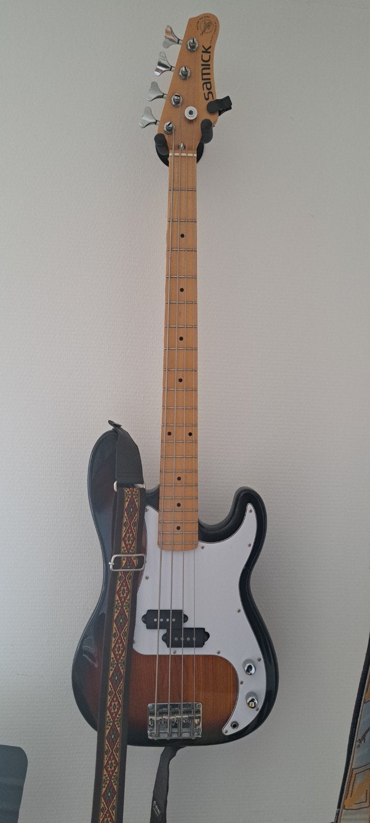 Basgitaar Samick, Ophalen of Verzenden, Gebruikt