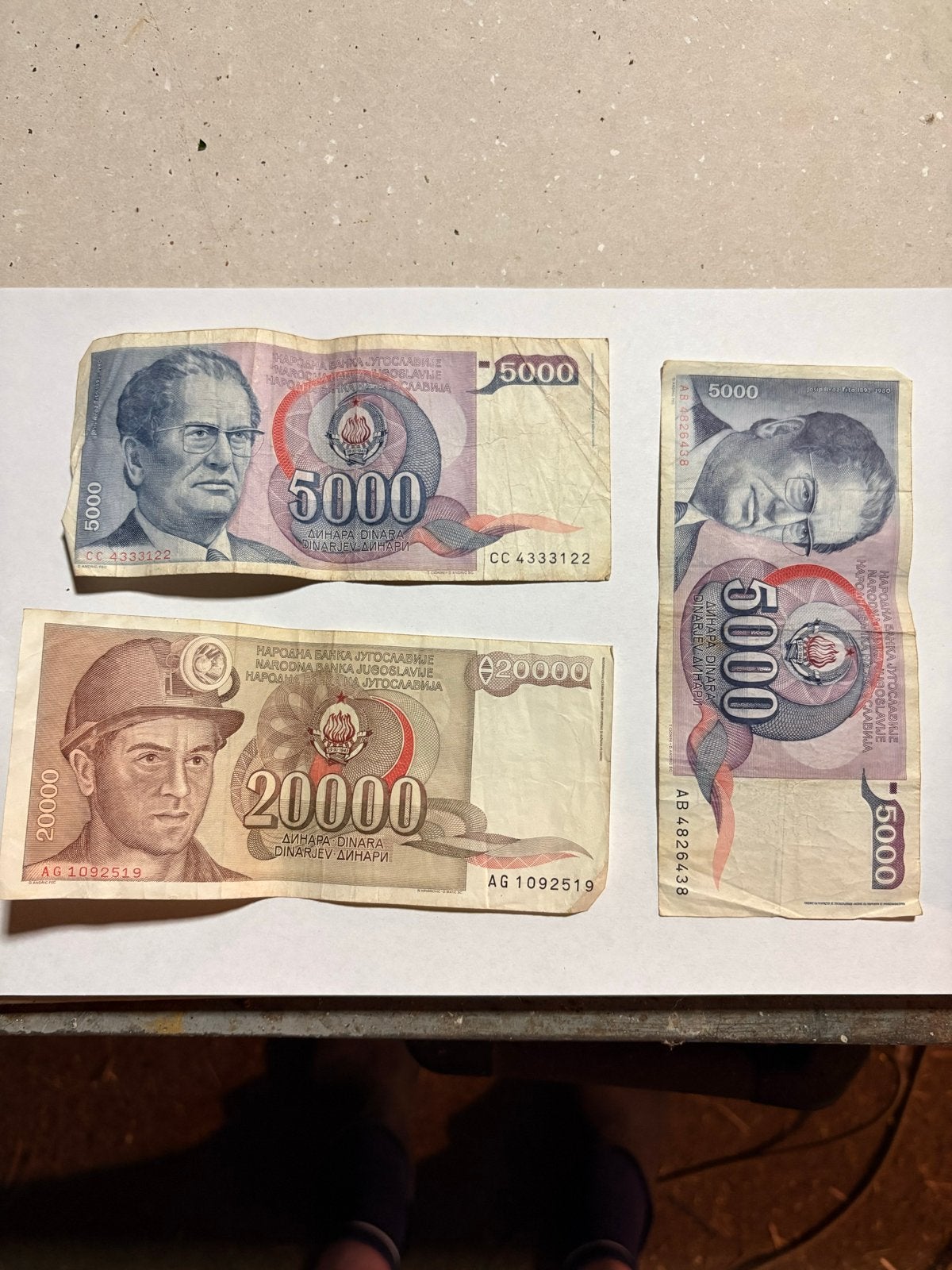 Joegoslavische Dinars - 5000 en 20000 biljetten, Ophalen of Verzenden, Setje