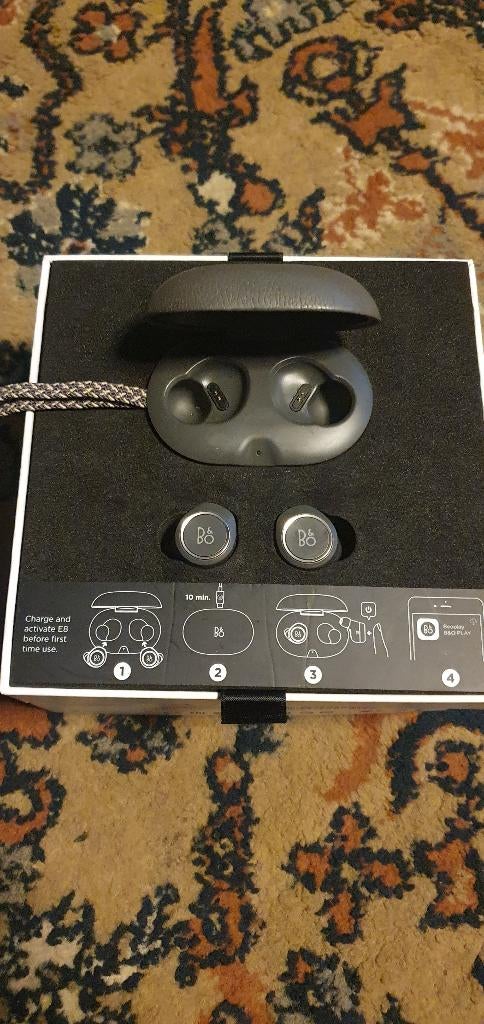 B&O BeoPlay E8, Ophalen of Verzenden, Zo goed als nieuw, Overige merken, Draadloos