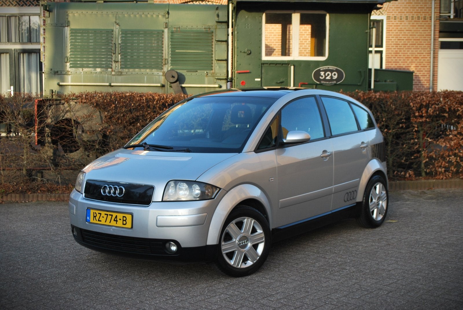 Audi A2 / Trekhaak / Panoramadak / Parkeersensoren, Voorwielaandrijving, Stof, 74 pk, 4 cilinders