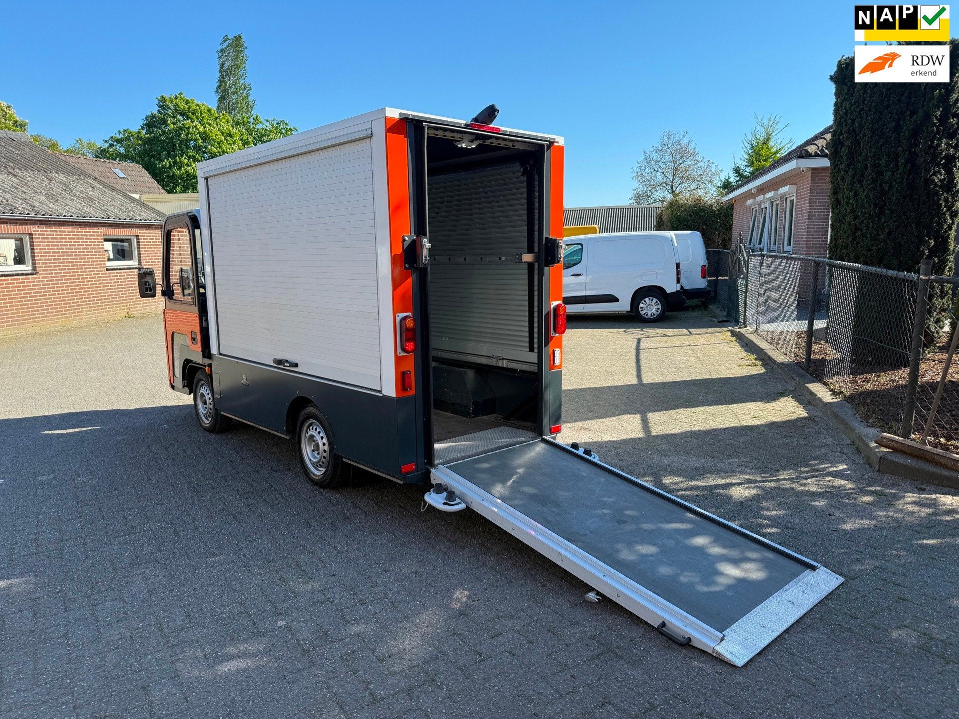 Cargolev CARGOLEV TC XL laadklep 100% elektrisch Goupil Adda, Auto's, Bestelauto's, Overige merken, Gebruikt, Overige kleuren