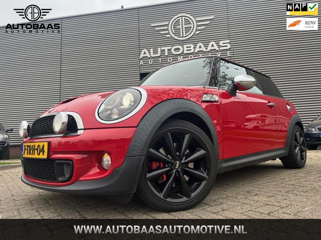 Mini 1.6 Cooper S Westminster *NW APK 04-2027* NL-AUTO+NAP+P, Auto's, Voorwielaandrijving, Euro 5, Gebruikt, Zwart