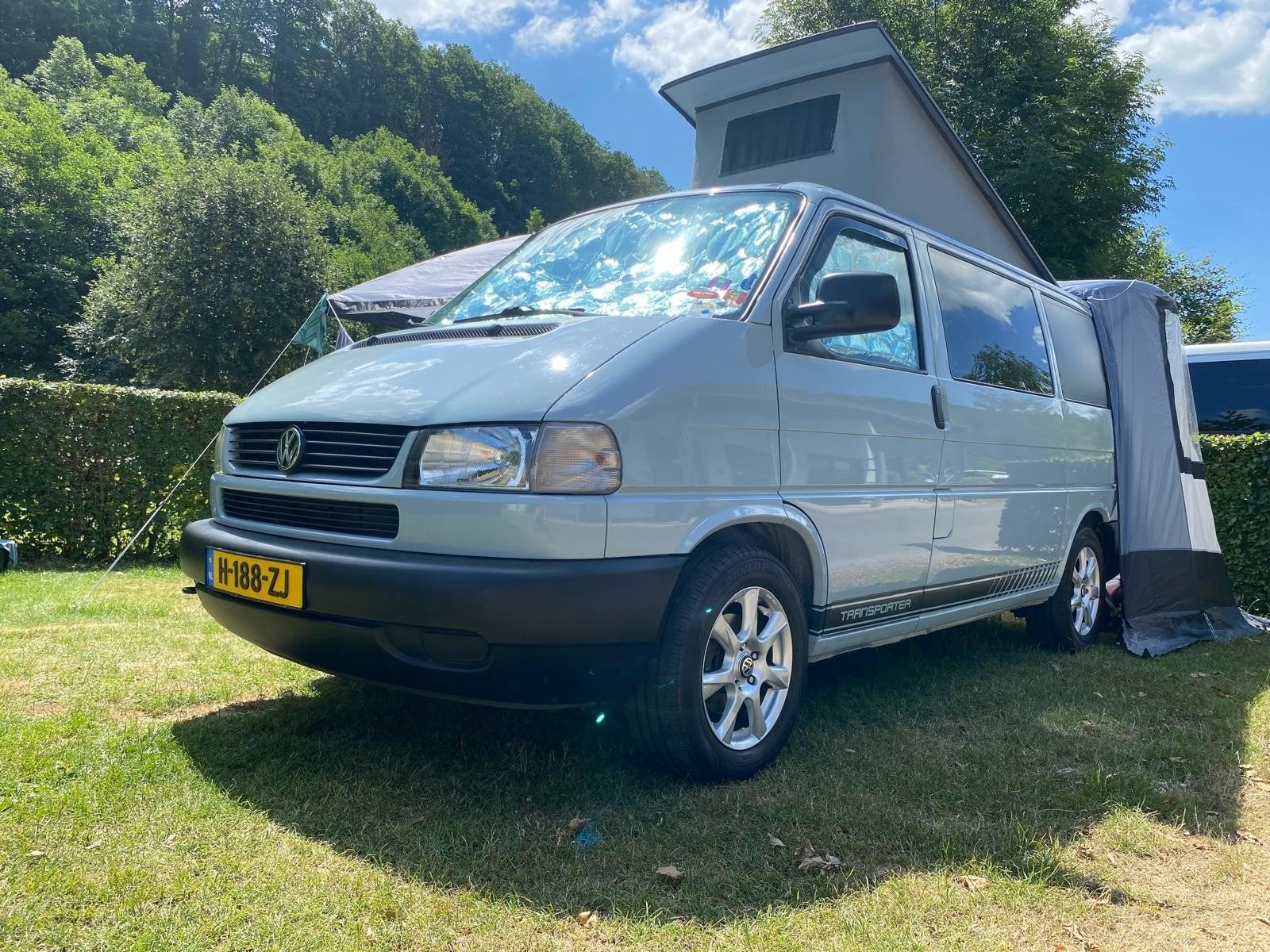 Volkswagen T4 Camper 2.5 TDI - Zeer Goed Onderhouden, Caravans en Kamperen, Campers, Automaat, Buscamper of Camperbus, Volkswagen