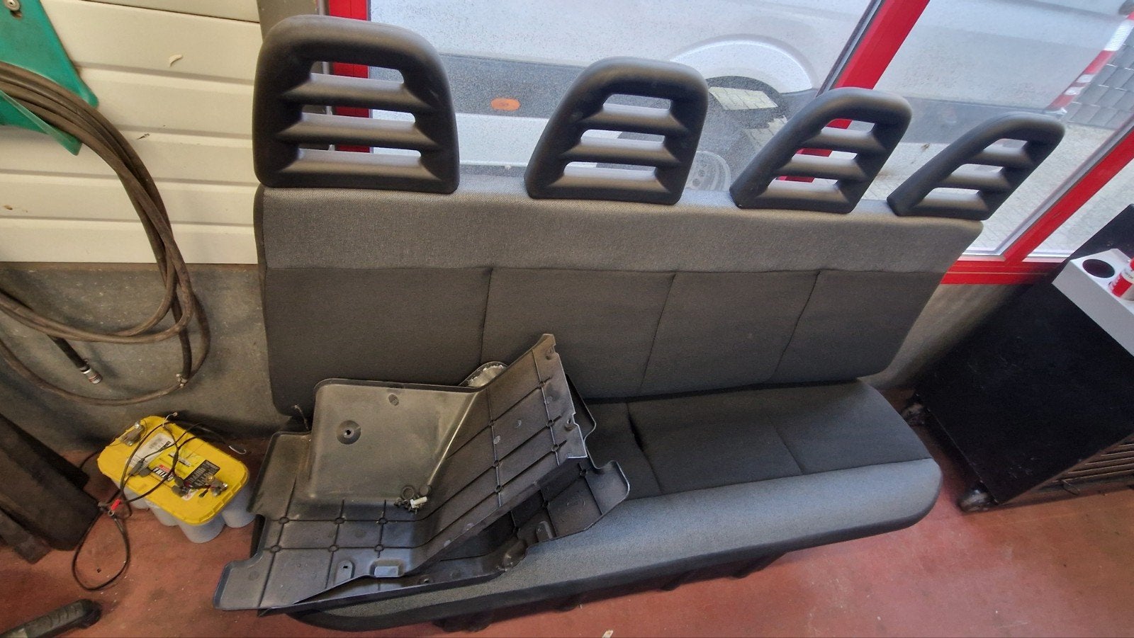 Iveco Daily Achterbank - Gebruikt, Ophalen, Gebruikt, Overige automerken