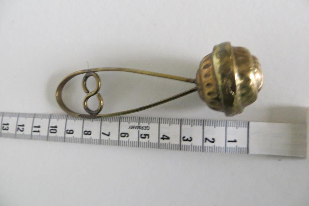 Oude messing of koperen rammelaar of belletje, Antiek en Kunst, Ophalen of Verzenden