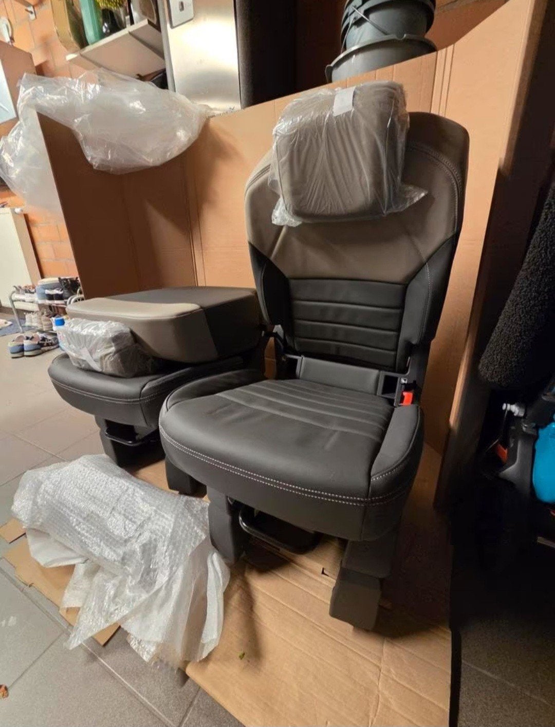 Nieuw set (Leer) Volkswagen Transporter T7 Multivan Stoelen, Auto-onderdelen, Interieur en Bekleding, Ophalen of Verzenden, Nieuw