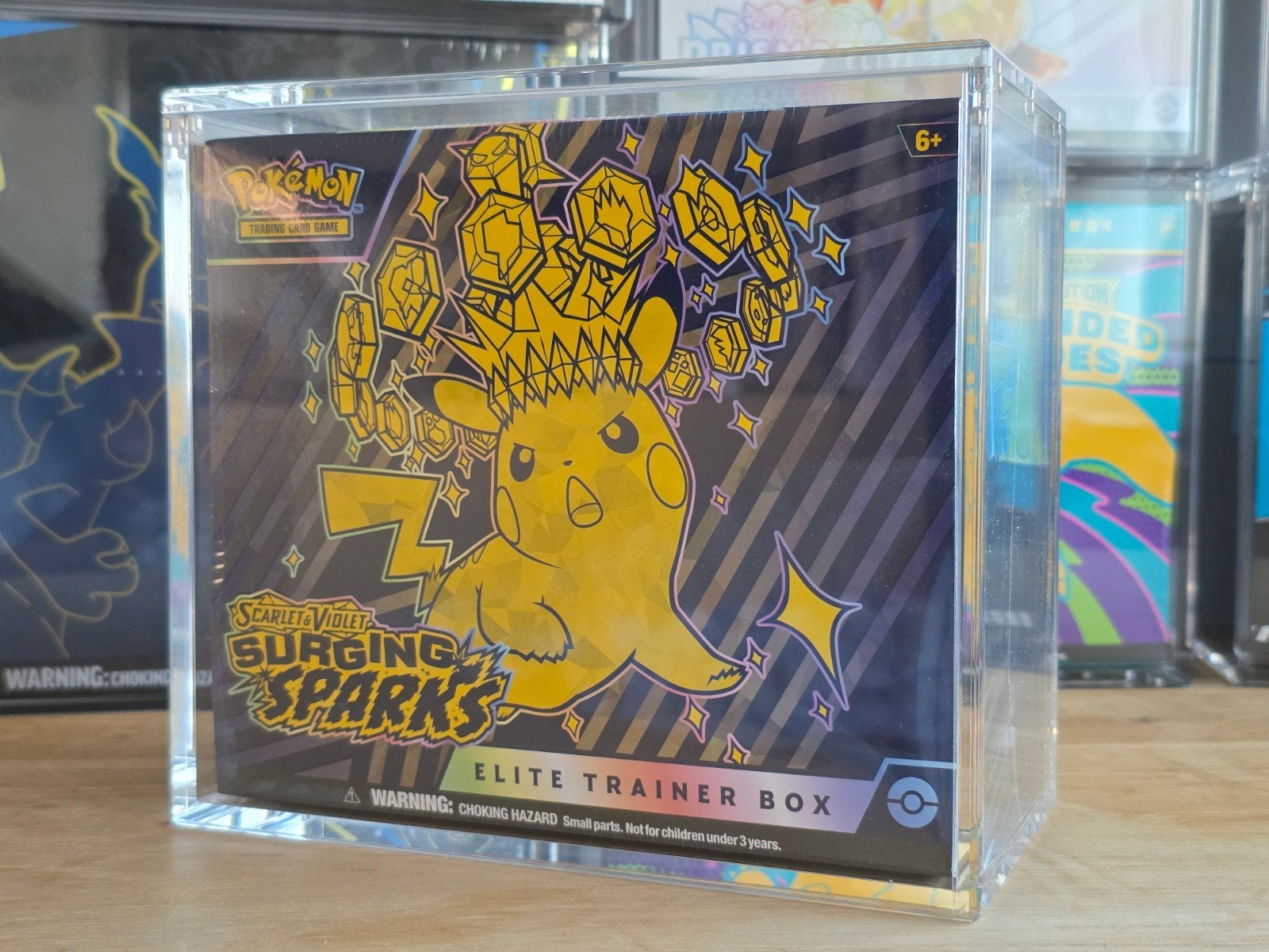 Pokémon TCG: Scarlet & Violet Surging Sparks ETB, Ophalen, Nieuw, Boosterbox
