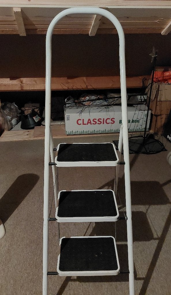 Huishoudtrap, Doe-het-zelf en Verbouw, Ladders en Trappen, Ophalen, Zo goed als nieuw, Minder dan 2 meter