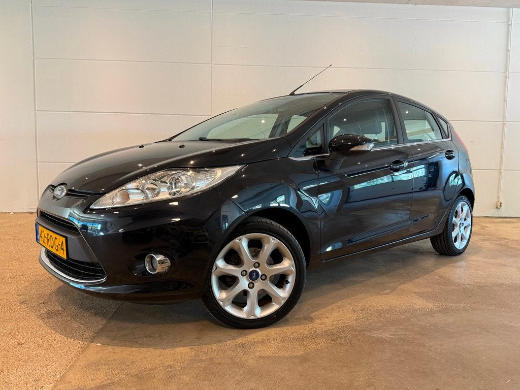 Ford Fiesta 1.25 Titanium, Euro 5, Stof, 82 pk, Zwart