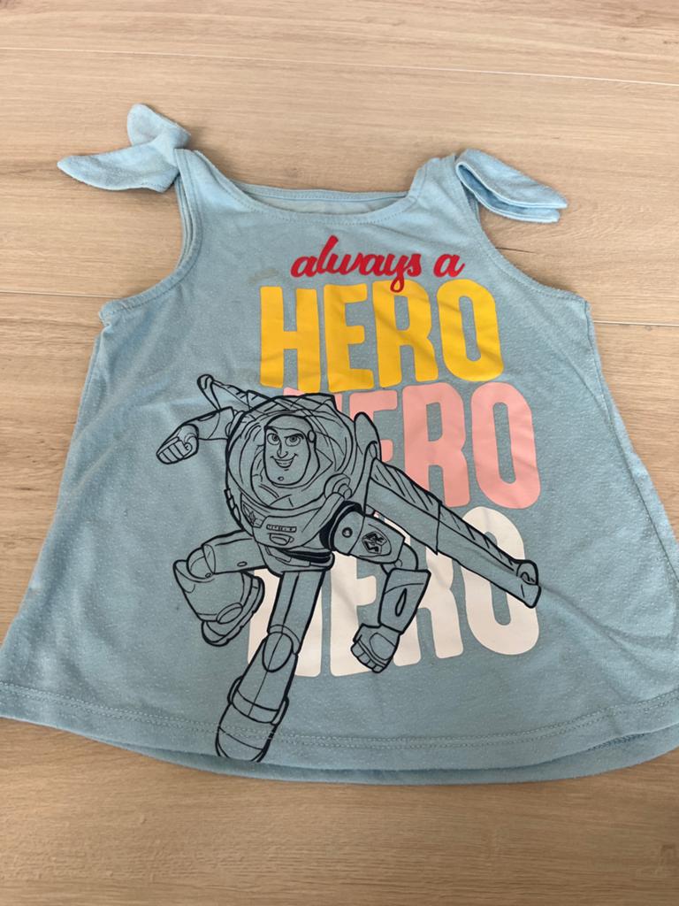 Buzz Lightyear "Always a Hero" Topje maat 110, Ophalen of Verzenden, Gebruikt, Jongen of Meisje
