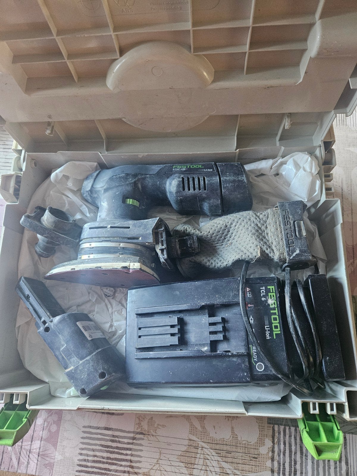 Festool DTS 400 EQ-Plus vlakschuurmachine met accessoires, Ophalen of Verzenden, Gebruikt, Minder dan 600 watt, Vlakschuurmachine
