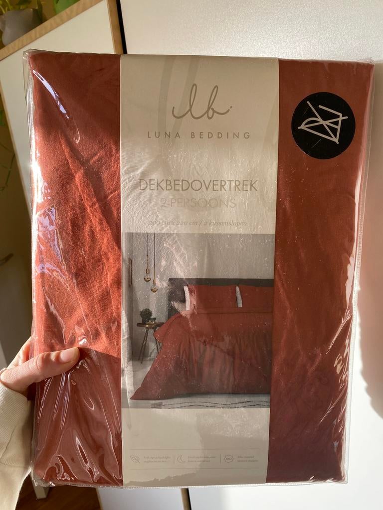 Nieuw! Beddengoed rood tweepersoons, Ophalen, Dekbedovertrek, Tweepersoons, Zo goed als nieuw