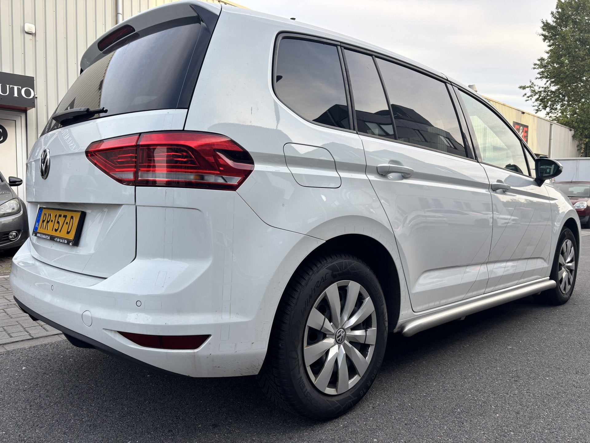 Volkswagen Touran 2.0 TDI SCR AUTOMAAT / DEALERONDERHOUDEN, Auto's, Volkswagen, Dealer onderhouden, Stof, 4 cilinders, 150 pk