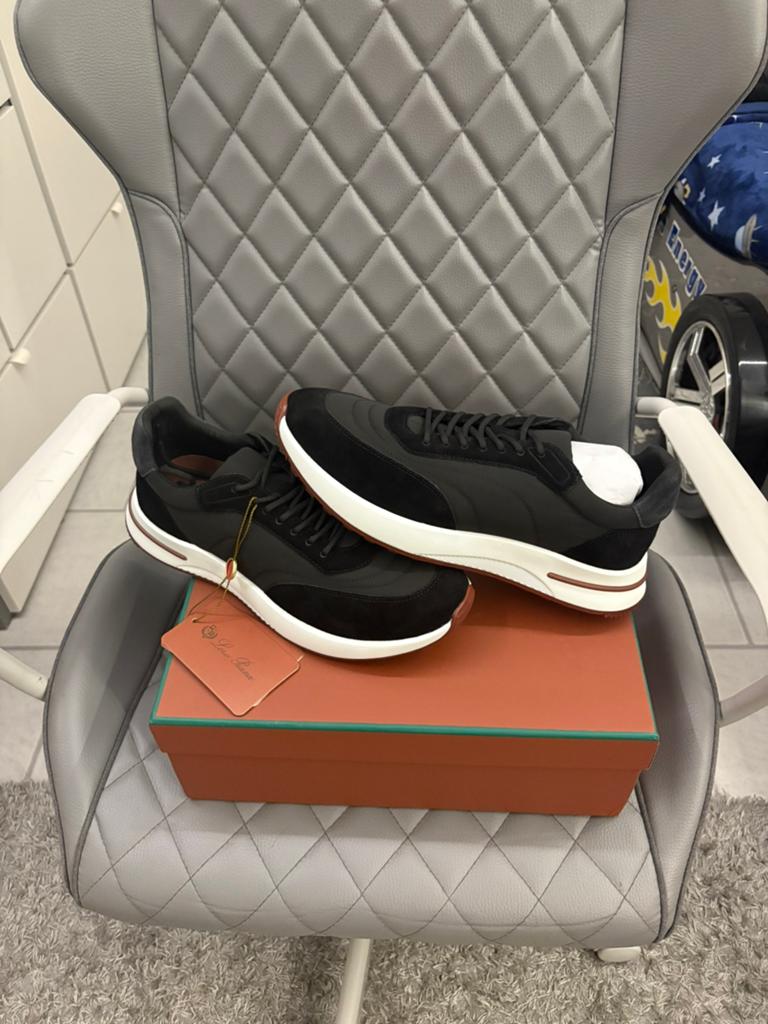 Loro Piana Heren Sneakers - Nieuw in Doos, Ophalen of Verzenden, Nieuw, Zwart, Sneakers of Gympen