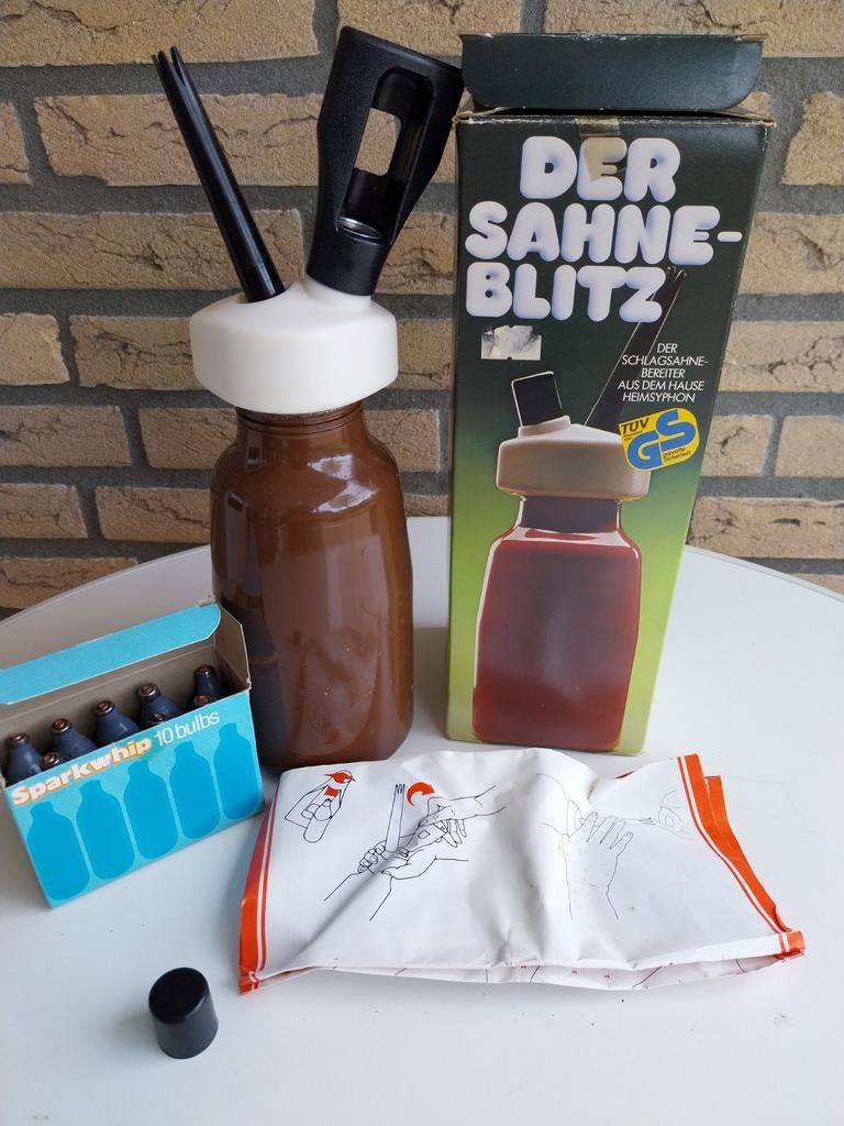 Vintage Slagroomspuit 'Der Sahne-Blitz' met 8 patronen, Ophalen of Verzenden