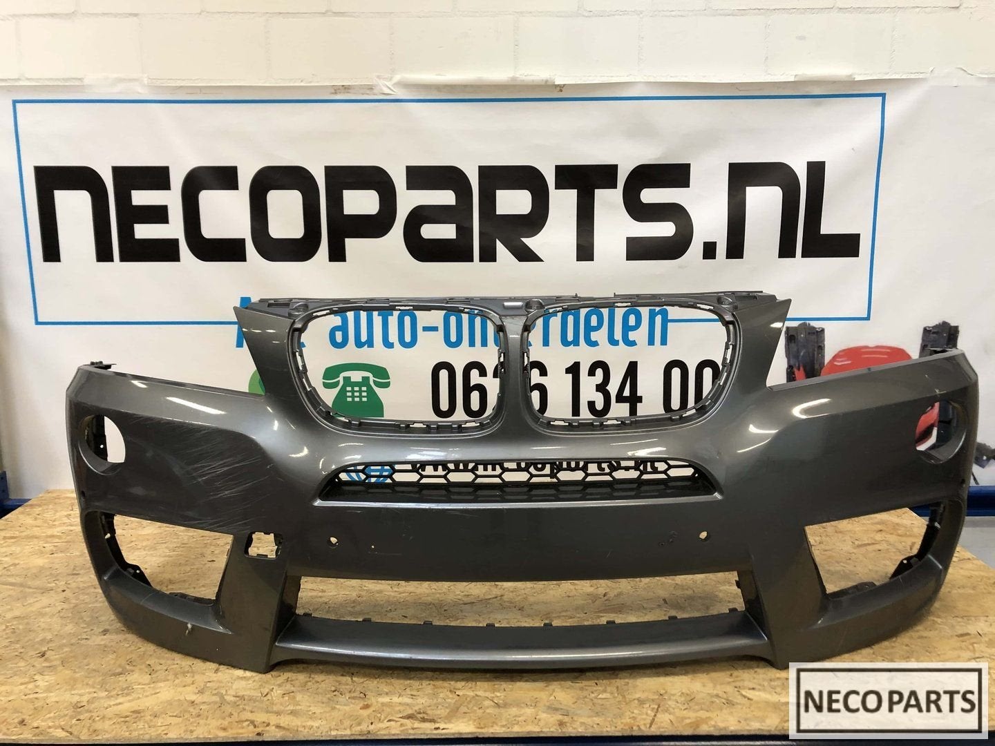 BMW X1 e84 m-pakket voorbumper pdc geen kls, Gebruikt, -, Voor, -