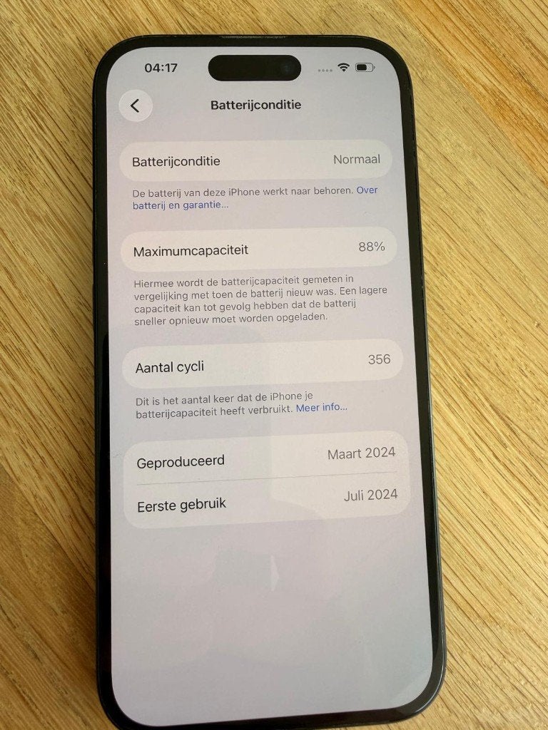 iPhone 15 128GB Zwart - Zo goed als nieuw, Telecommunicatie, Mobiele telefoons | Apple iPhone, 128 GB, IPhone 15, Zwart, 88 %