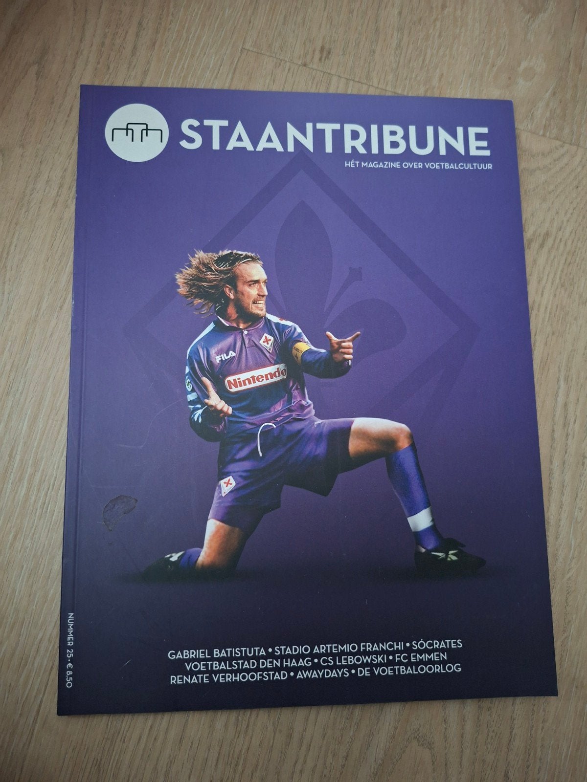 Staantribune Magazine NR 25, Ophalen of Verzenden, Buitenlandse clubs, Boek of Tijdschrift
