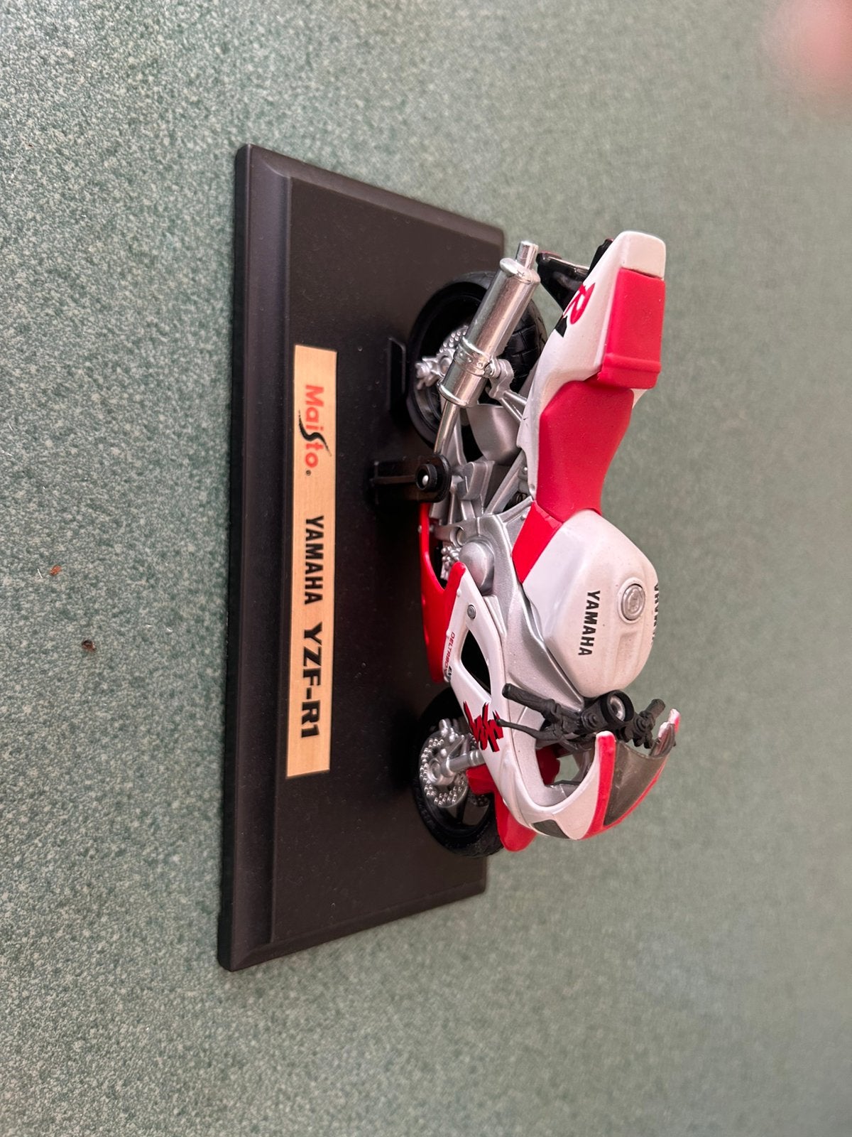 Model motor yamaha YZF-R1, Ophalen, Zo goed als nieuw