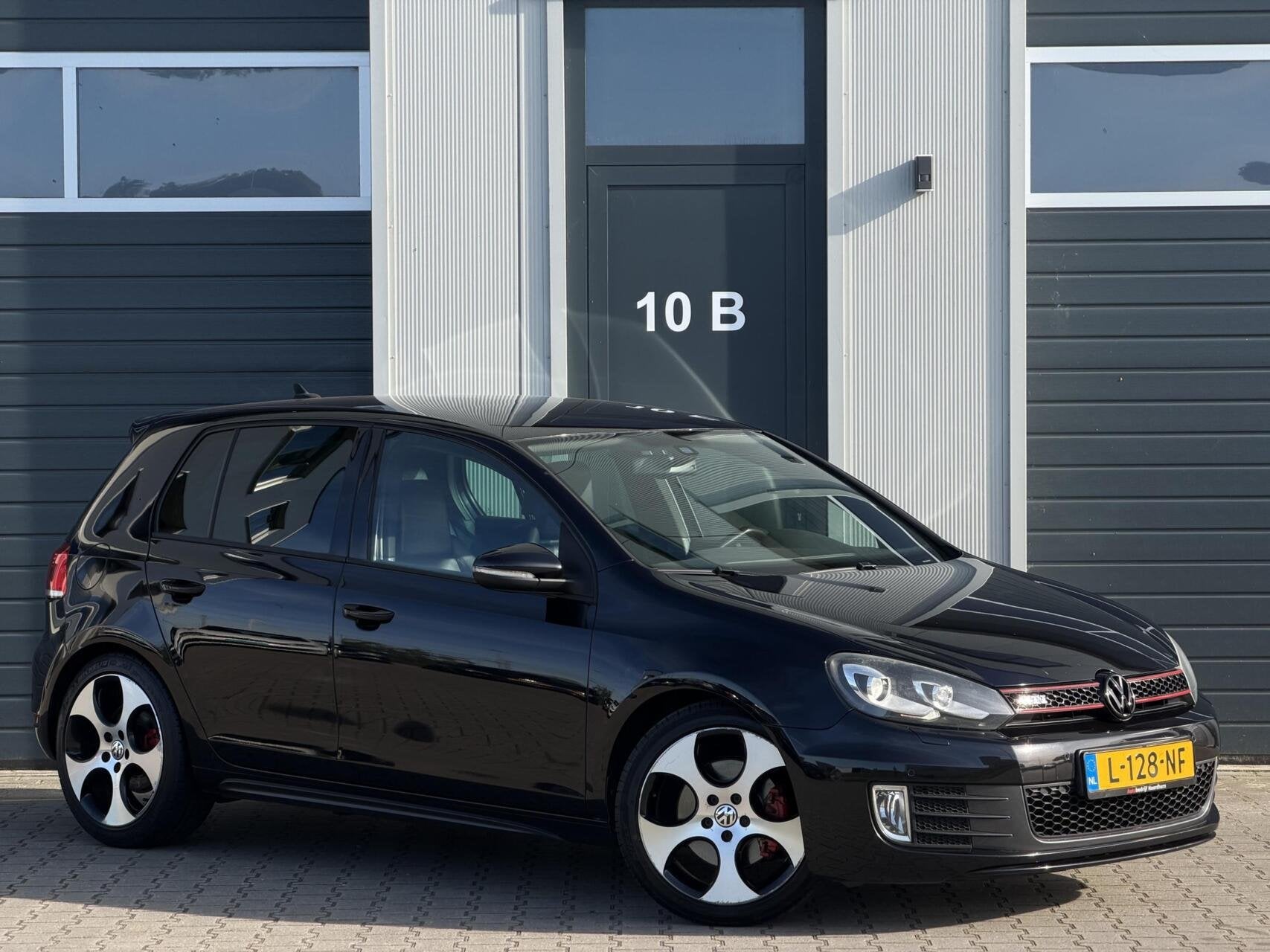 Volkswagen Golf 2.0 GTI 211PK+ DSG / Leder / Led / Luxe, Auto's, Volkswagen, Bedrijf, Te koop, Golf, ABS, Airbags, Airconditioning