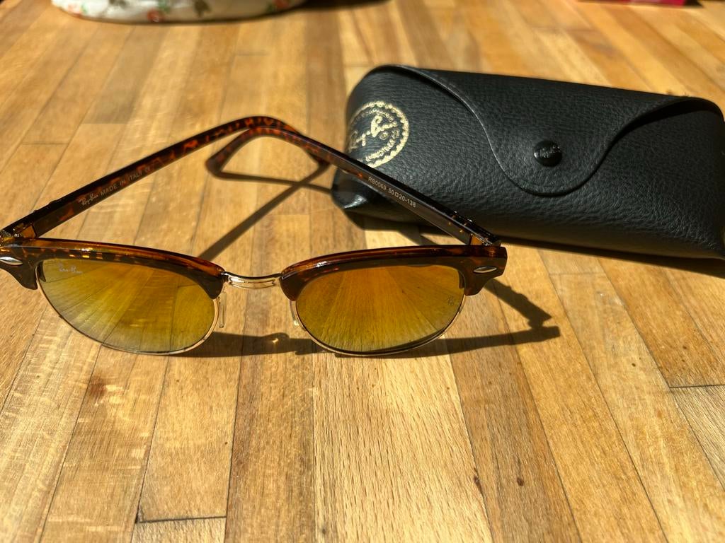Ray-Ban Clubmaster Zonnebril met Hoesje, Sieraden, Tassen en Uiterlijk, Zonnebrillen en Brillen | Heren, Gebruikt, Zonnebril, Bruin