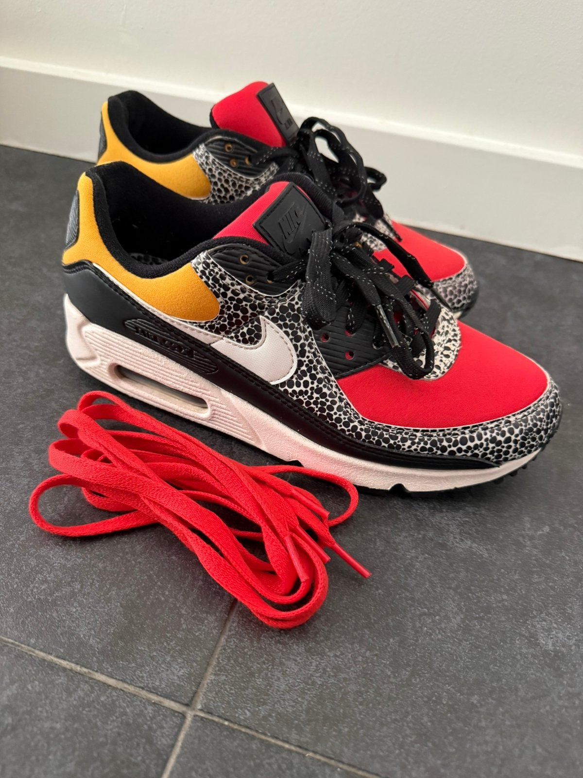 Nike air max 90 SE Safari, Kleding | Dames, Ophalen of Verzenden, Zo goed als nieuw, Sportschoenen, Zwart