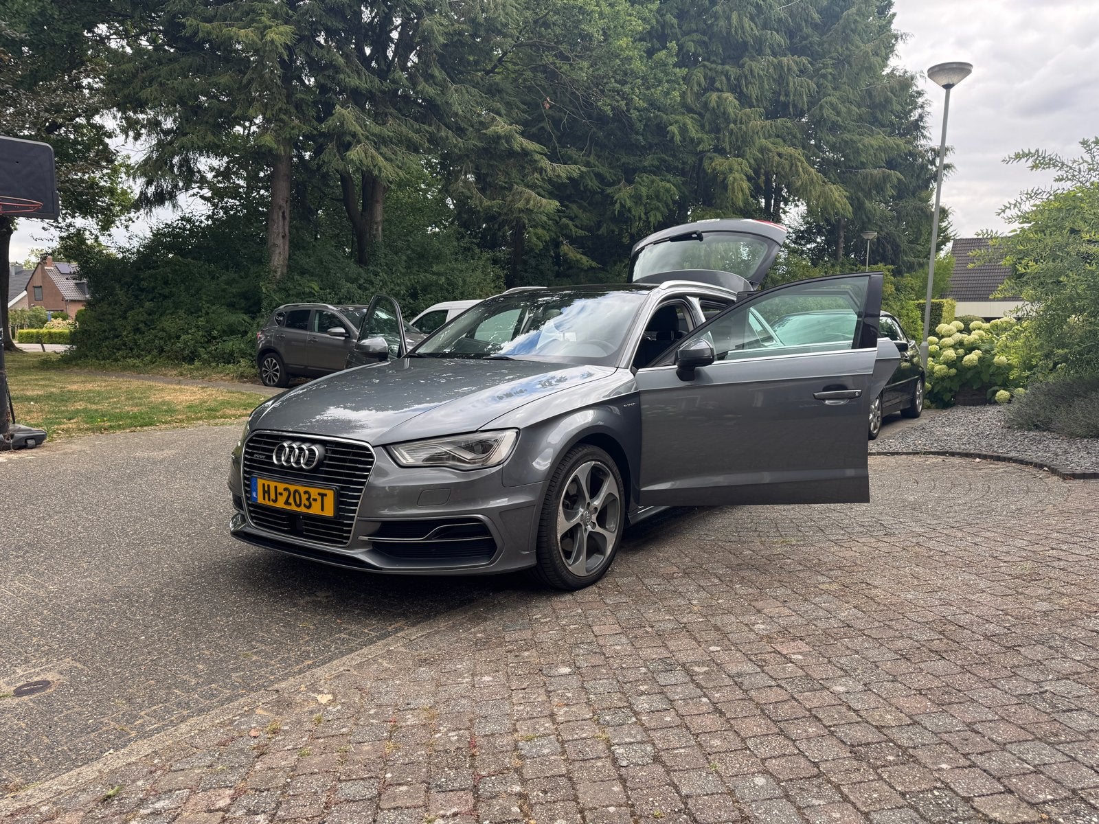 Audi A3 1.4 Tfsi 204pk E-tron Phev S Tronic 2015 Grijs, Stof, 4 cilinders, 1395 cc, Zilver of Grijs